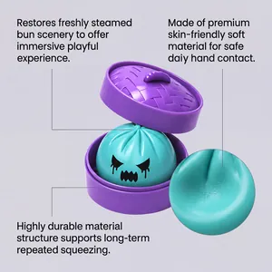 Makro-Detail des Halloween Monster Bun Squishy Spielzeugs zeigt weiche Materialtextur