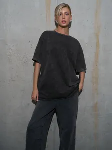 Oversized street style charcoal washed vintage cotton crew neck T-shirt for summer