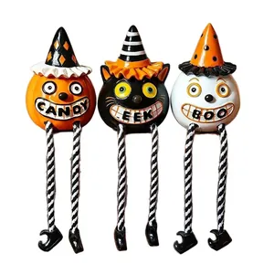 Set van drie Halloween hangende hars decoraties: pompoen, kat en spook