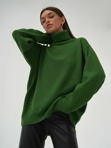 Modischer grüner Rollkragen-Strickpullover in Übergröße mit weicher Stoffstruktur-Detail