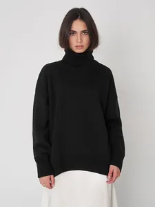 Eleganter schwarzer Rollkragenpullover für Damen, warmer Winterstrick