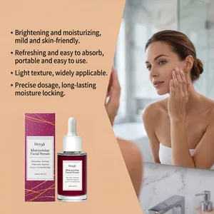 Siero viso HOYGI Rose & Centella con scatola e modella che lo applica allo specchio