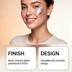 Close-up van stervormige gezichtsglitters met parelmoerglans op de huid