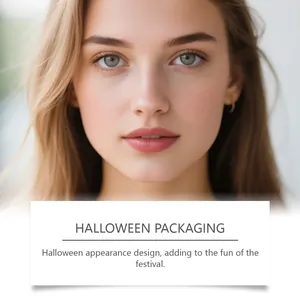Close-up van schone huid op model voor Halloween-puistjespleisters