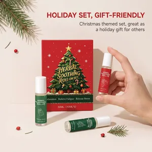 Vue détaillée du coffret de Noël aux huiles essentielles avec boîte et flacons