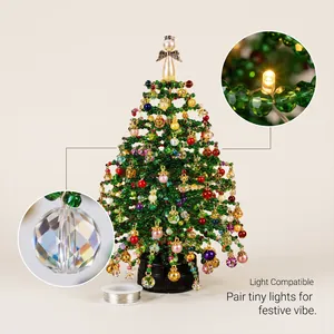 Dettaglio del kit albero di Natale in perline fai-da-te con cristallo e compatibilità LED.
