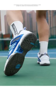 Vue détaillée de la semelle antidérapante de chaussures de tennis et d'entraînement