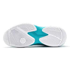 Semelle de chaussure de sport avec gomme antidérapante et support bleu en arc
