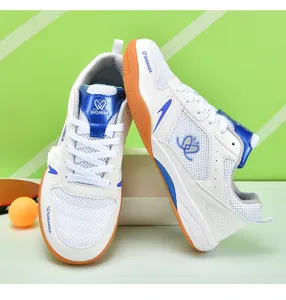 Chaussures de tennis de table blanches professionnelles avec semelles en gomme antidérapantes