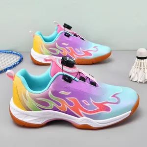 Chaussures de badminton pour enfants à motif de flammes et système de laçage rotatif