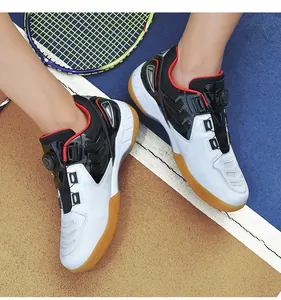 Chaussures de badminton professionnelles pour hommes avec mesh et boucle rotative.