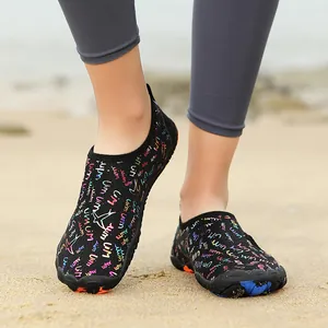 Lightweight quick-dry outdoor wading shoes for beach swimming and outdoor water sports