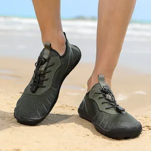 Scarpe da acqua traspiranti ad asciugatura rapida per uomo e donna per spiaggia