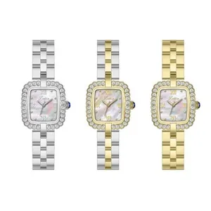 Tre orologi al quarzo Scottie 9661D con strass nei colori oro, argento e bicolore.