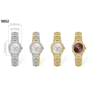 Reloj Scottie 9802 de cuarzo octogonal para mujer con diamantes y nácar natural