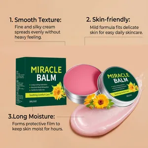 Detalle de la textura del bálsamo rosa y características del cuidado Miracle Balm
