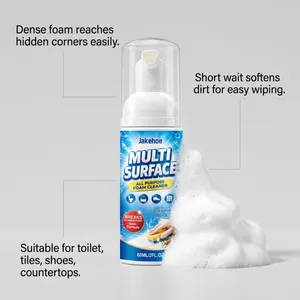Gros plan du nettoyant mousse Jakehoe multi-surfaces montrant la mousse et les icônes