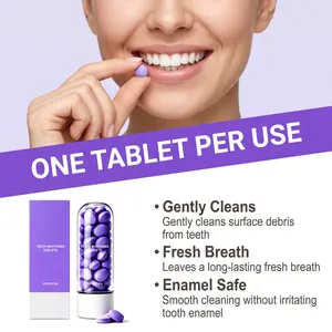 Détail montrant les tablettes de blanchiment des dents violettes pour un souffle frais