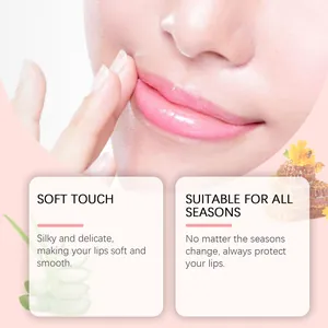 Primo piano dei risultati del balsamo labbra nutriente con texture liscia e idratazione
