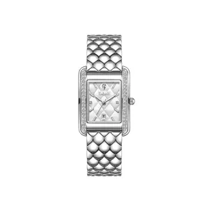 Elegante silberne Damenuhr mit quadratischem Rauten-Zifferblatt und Schuppenarmband