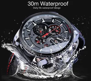 Detailansicht der wasserdichten automatischen mechanischen Herrenuhr von FORSINING