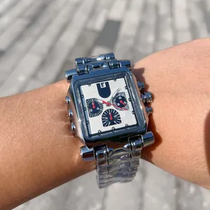 Montre à quartz carrée pour homme en argent avec chronographe au poignet