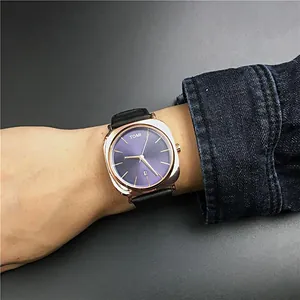 TOMI Herren-Armbanduhr quadratisch mit Kalender und schwarzem Lederarmband Business