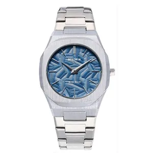 Vue détaillée de la montre à quartz BESTWIN pour homme avec cadran bleu et bracelet argent.