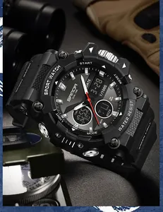 Dettaglio dell'orologio sportivo SAMDA da uomo impermeabile con doppio display digitale