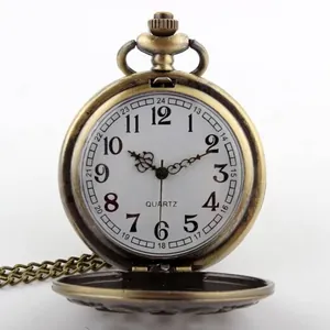 Klassische Taschenuhr aus Bronze mit Quarzwerk und hohlem Design, arabische Ziffern