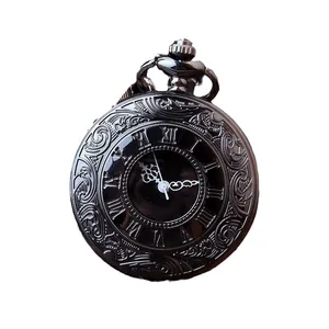 Vintage zwart zakhorloge met reliëf en klassieke Romeinse cijfers voor dames en heren