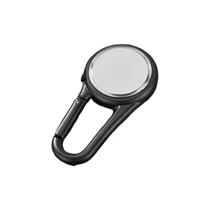 Duurzaam karabijn-zakhorloge voor buitensporten en backpacken activiteiten.