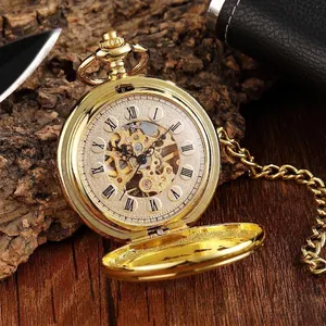 Vintage goldene mechanische Taschenuhr mit hohlgeschnitztem Deckel