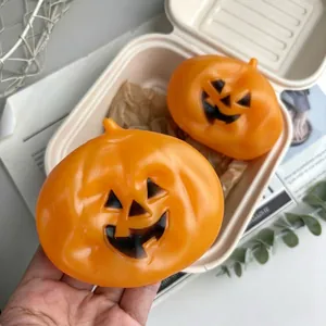 Halloween Pompoen Squishy Speelgoed TPR Stressvermindering Kokosolie Gevulde Zachte Kneedbare Knijpbal Voor Feest Cadeau