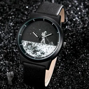Minimalist Astronaut Quartz Watch Student Fashionable Cartoon Space Theme Leather Strap Alloy Case Casual Unisex Wristwatch