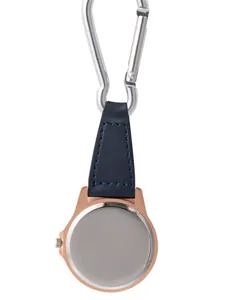 Luxe roségoud horloge met karabijnhaak en blauwe leren band voor verpleegkundigen