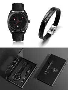 Vista detallada del set de regalo con reloj cuadrado negro y pulsera de cuero para hombre.