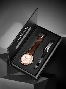 Reloj de cuarzo y pulsera TOMI presentados en una elegante caja de regalo negra