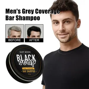 Detailopname van East Moon Black Soap shampoo bar met voor en na haareffect tonen