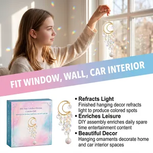 Kit attrape-soleil DIY présenté comme décor de fenêtre avec réfraction arc-en-ciel