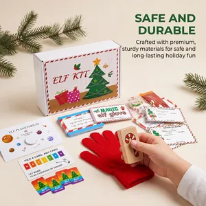 Detailansicht der Komponenten des 27-Tage-Weihnachtself-Set Adventskalenders