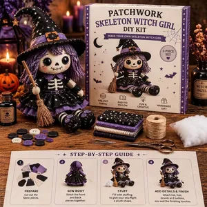 Vue détaillée des composants du kit de bricolage sorcière squelette patchwork et guide