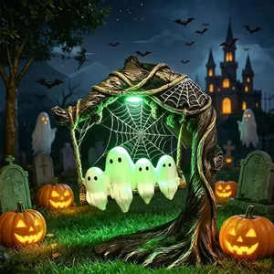 Adorno de resina de fantasma de Halloween brillante en columpio para jardín