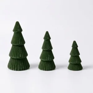 Set mit 3 grünen Miniatur-Weihnachtsbaum-Tischdekorationen für die Weihnachtsfeier