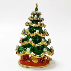 Emaillierte Weihnachtsbaum-Schmuckschatulle mit bunten Kristallen und Perlen