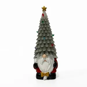 Figurine de gnome de Noël en résine avec un chapeau d'arbre décoratif et étoile