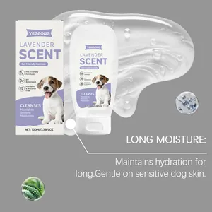 Champú para perros con aroma a lavanda y aloe vera para hidratación prolongada.