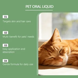Gatto rosso che dorme per gocce per la cura della pelle e del pelo degli animali domestici.