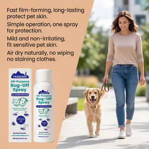 YEGBONG Allzweck-Insektenspray für Hunde und Katzen in einer Lifestyle-Umgebung draußen.