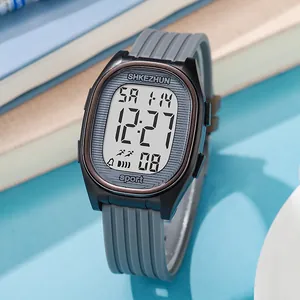 Reloj deportivo digital cuadrado e impermeable con correa de TPU gris para estudiantes